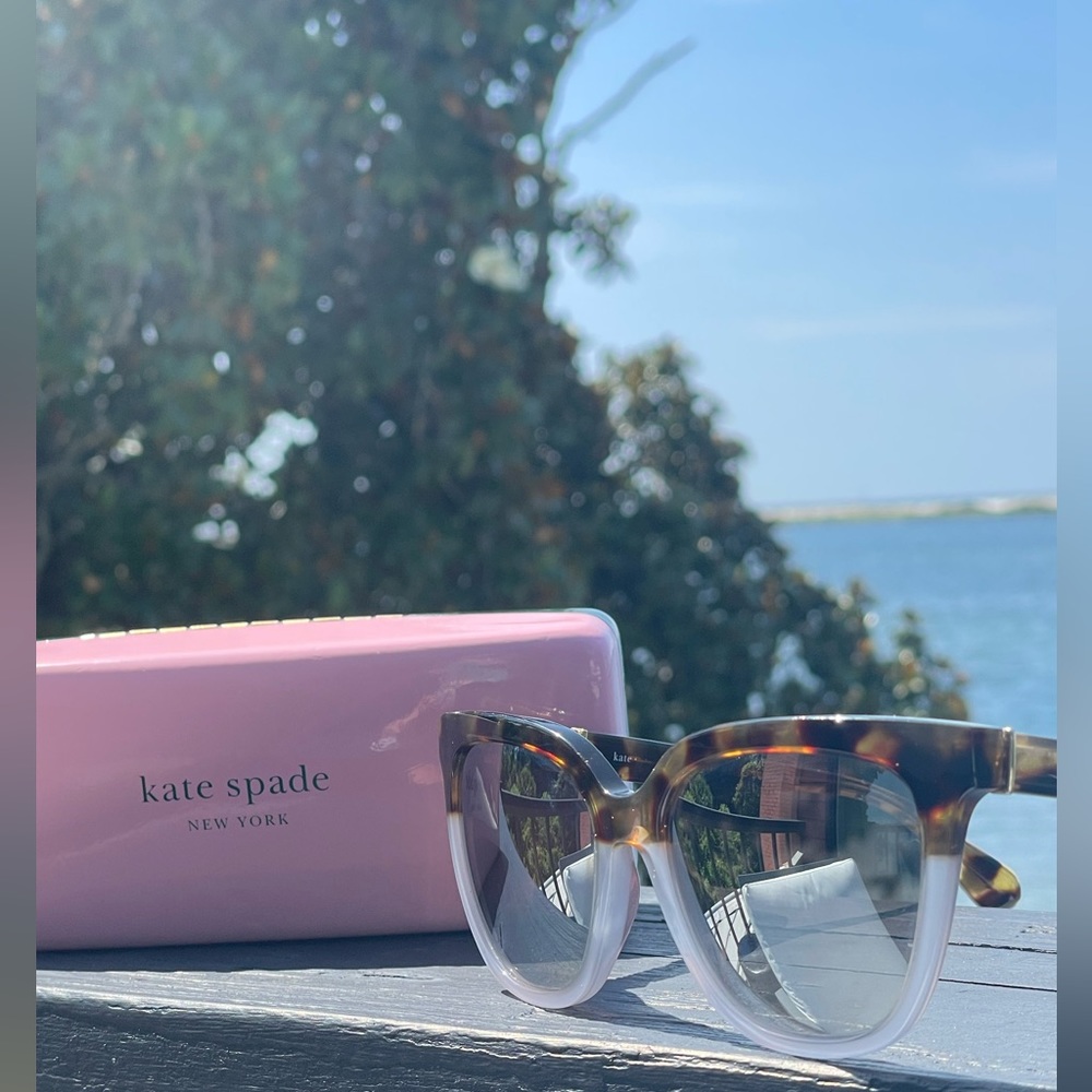 Kate Spade mirrored tortoiseshell sunglasses with case